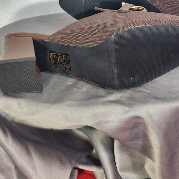 Newbella Chocolate Brown Pointed Toe Square Heel Gold Tone Chain Dress Mule 7.5 - Picture 14 of 16